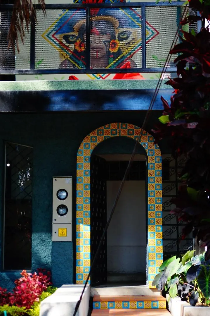 Nativo Hostel Medellin 0*,  Colombia